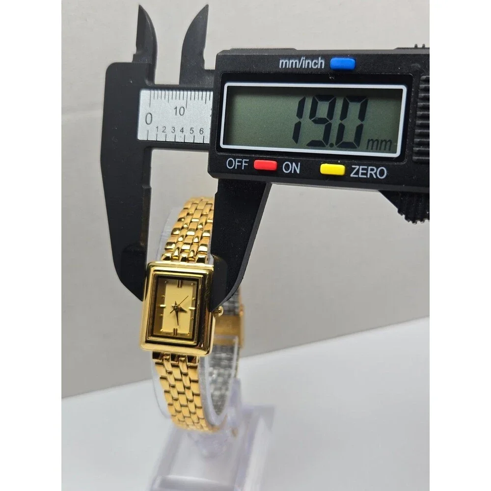 Womens Vintage Avon Gold Tone Rectangle Dress Bracelet Quartz Watch New Battery